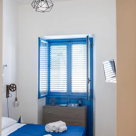 Porto Di Mare 公寓 泰拉西尼