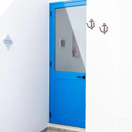 Porto Di Mare 泰拉西尼